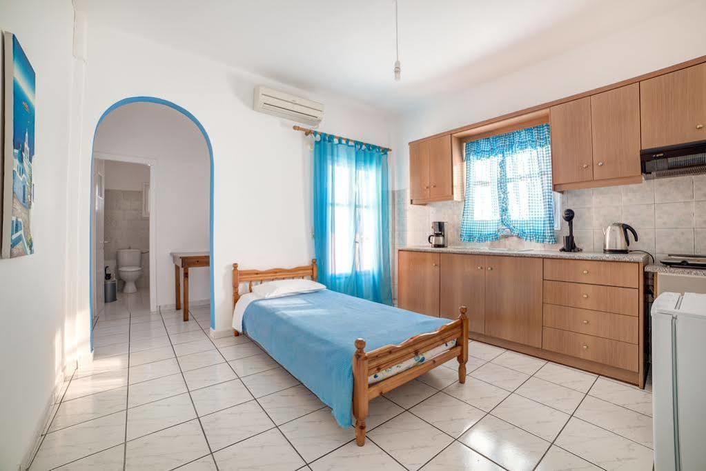 Thalia Apartments Fira  Ngoại thất bức ảnh